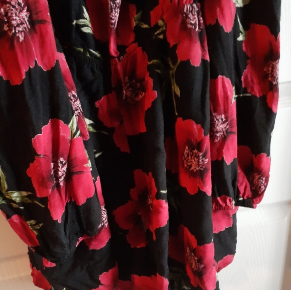 Flower Romper - Picture 2 of 4